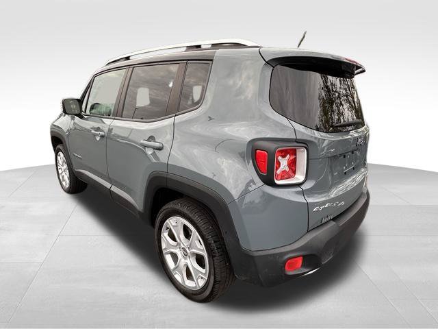 Used 2017 Jeep Renegade Limited AWD/4WD image 5