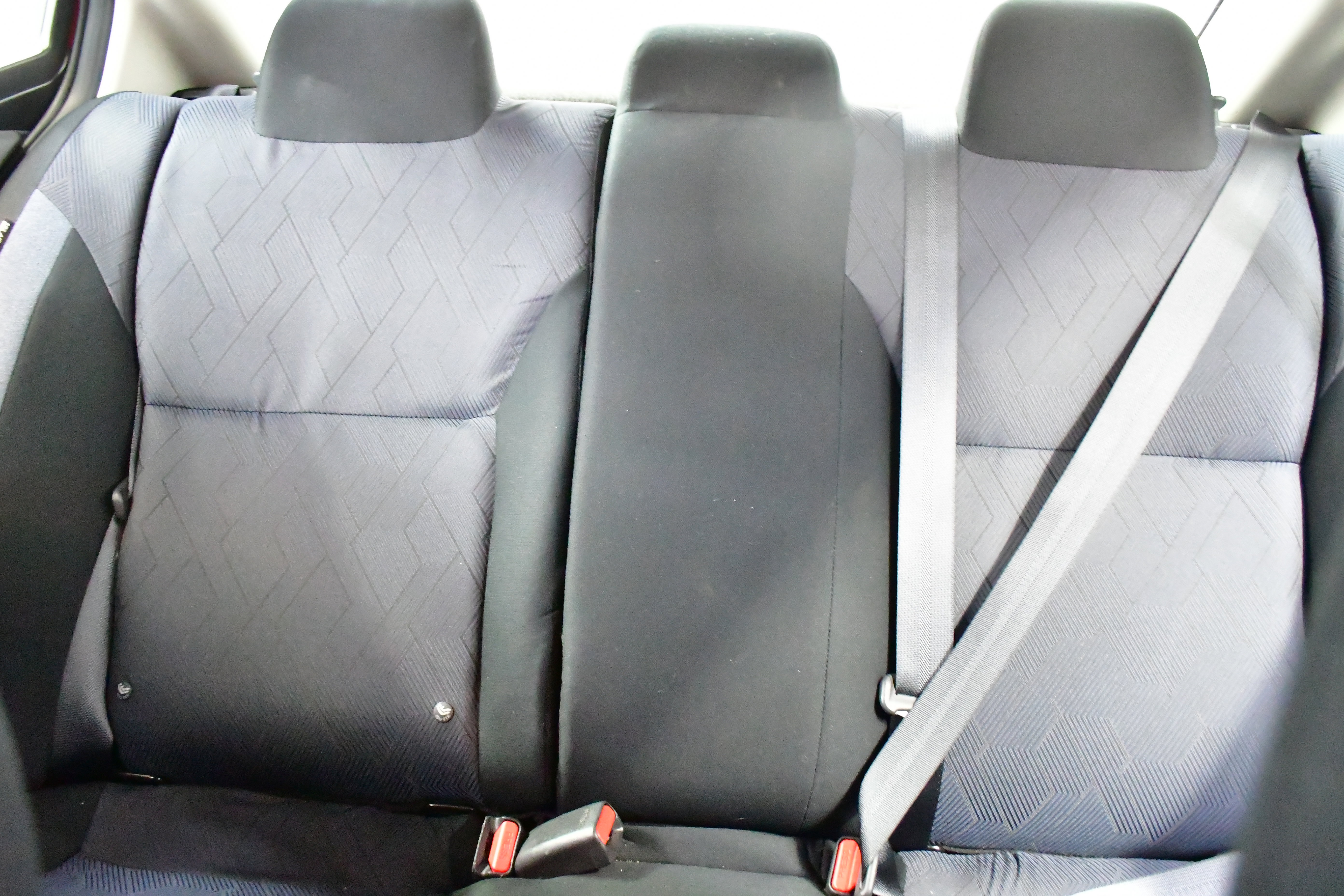 Used 2025 Nissan Versa SV image 12