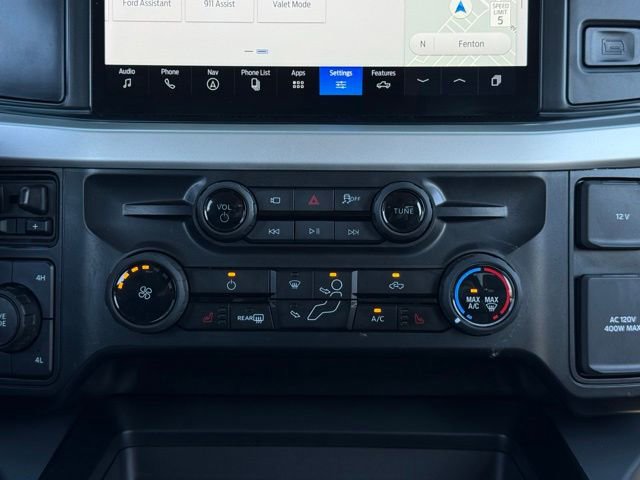 Certified 2025 Ford F350 XLT w/ Black Appearance Package AWD/4WD image 29
