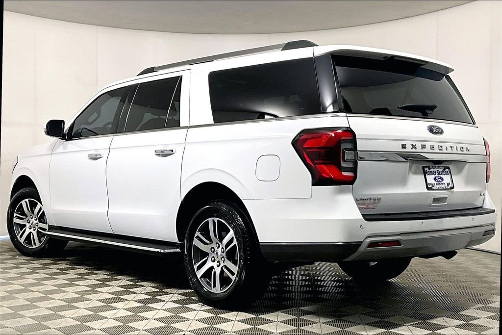 Used 2023 Ford Expedition Max Limited RWD image 11