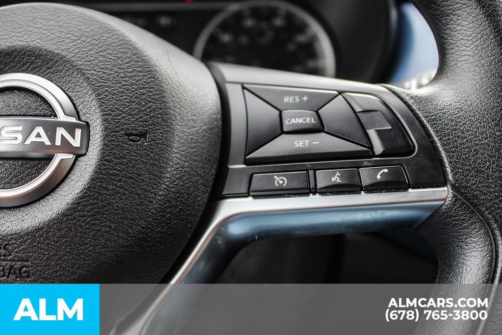 Used 2024 Nissan Versa SV FWD image 26