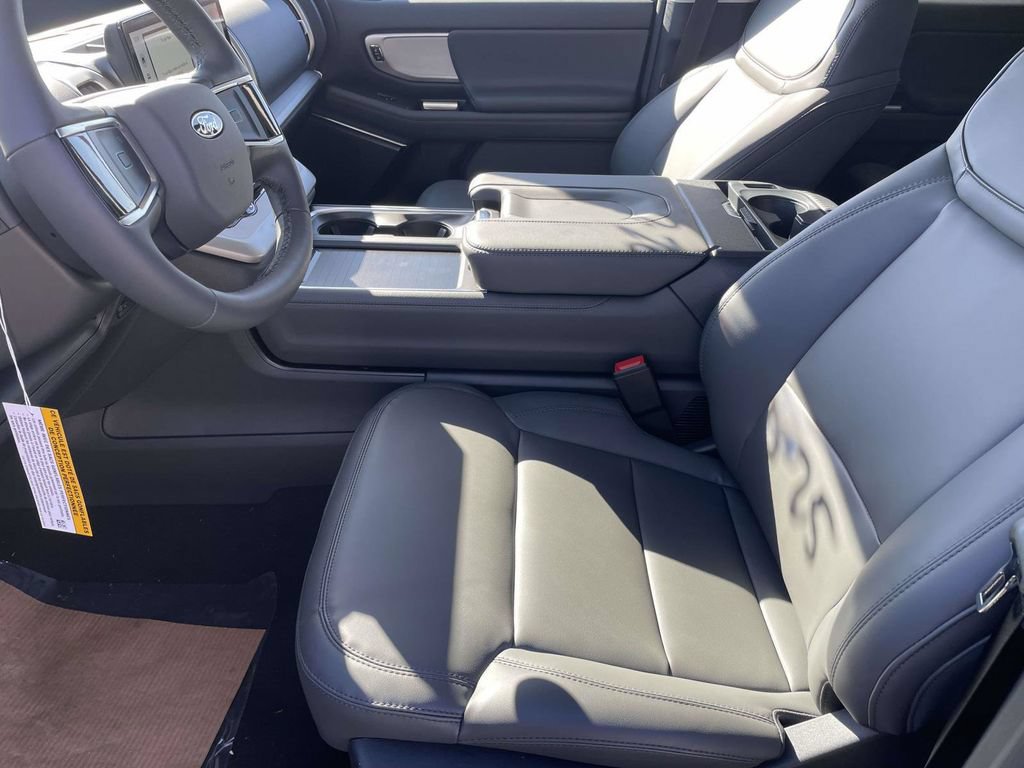 New 2026 Ford Expedition Active RWD image 12