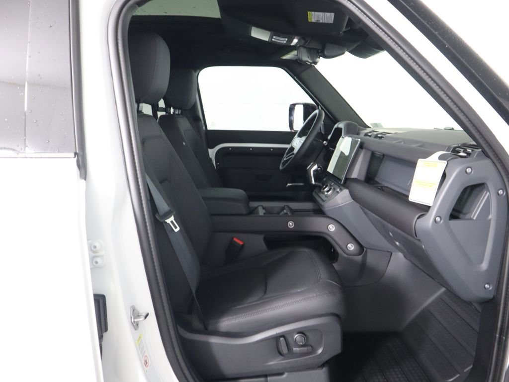 New 2026 Land Rover Defender 110 S image 21