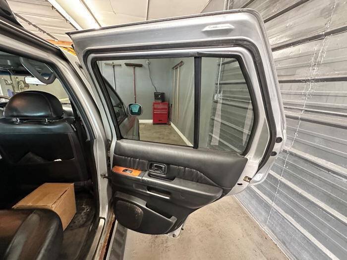 Used 2002 INFINITI QX4 4WD w/ (X03) Heated Seats Pkg image 28