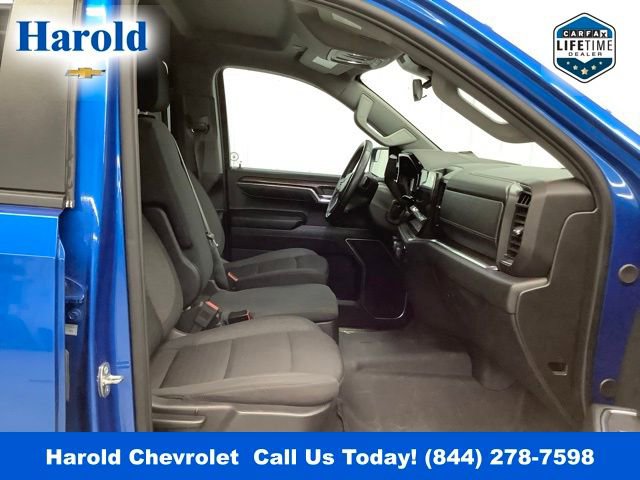 Used 2024 Chevrolet Silverado 1500 RST w/ Z71 Off-Road Package image 11