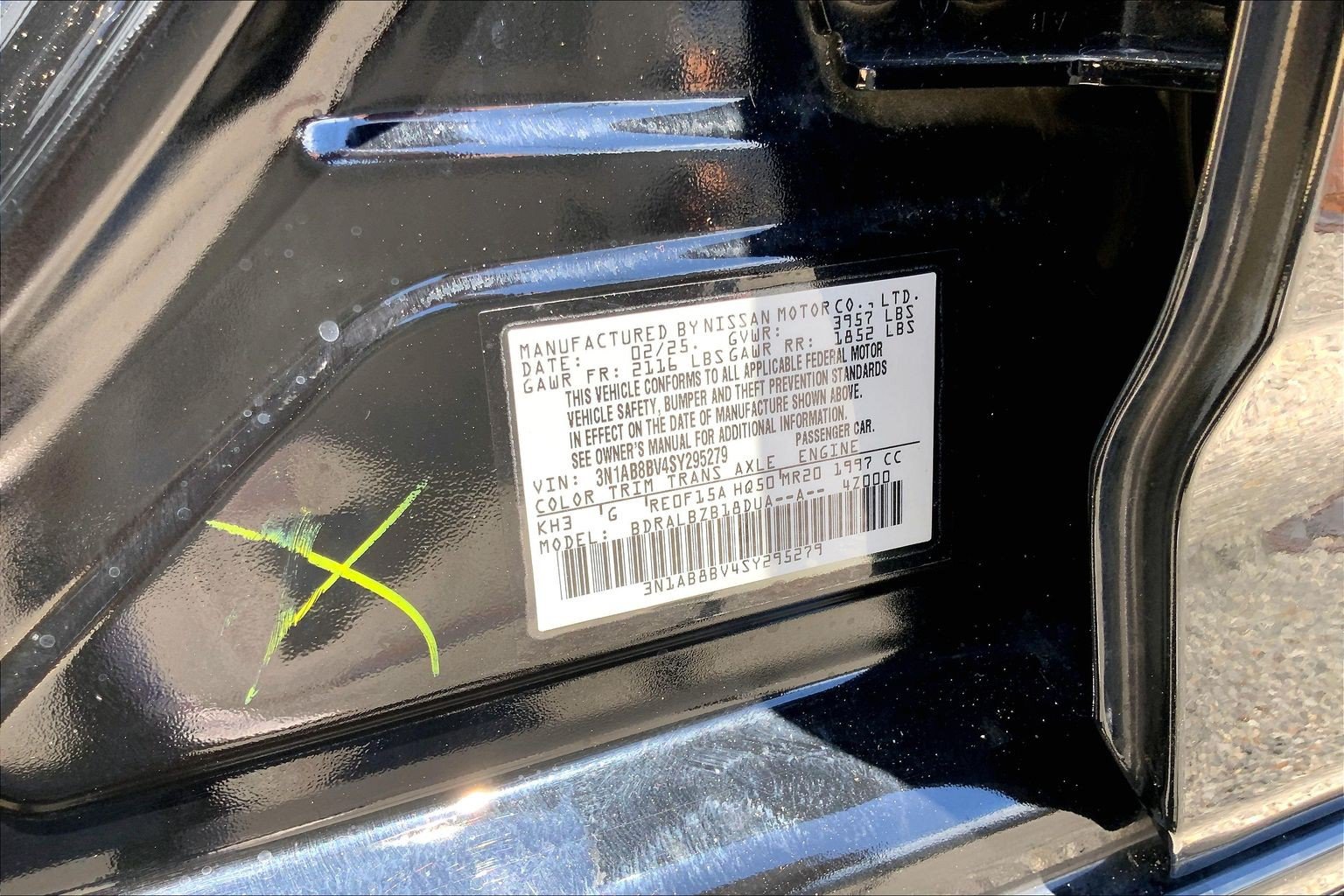 Used 2025 Nissan Sentra S FWD image 36