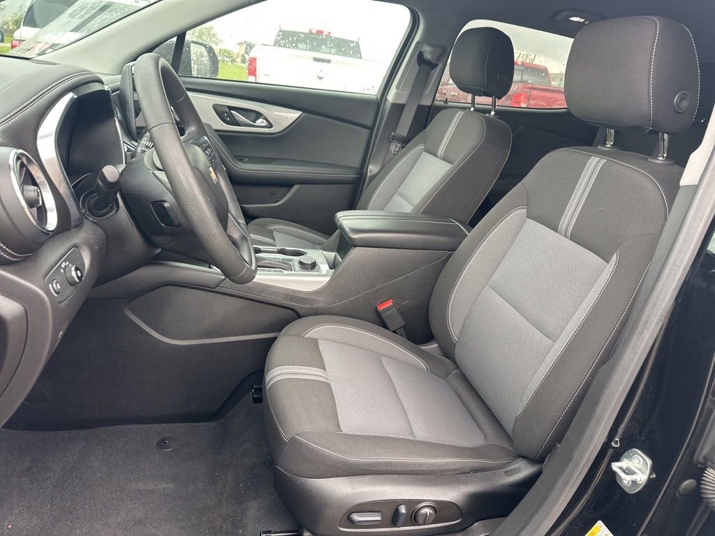 Used 2023 Chevrolet Blazer LT AWD/4WD image 14