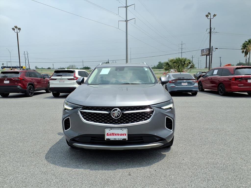 Used 2022 Buick Envision Avenir w/ Technology Package II FWD image 3