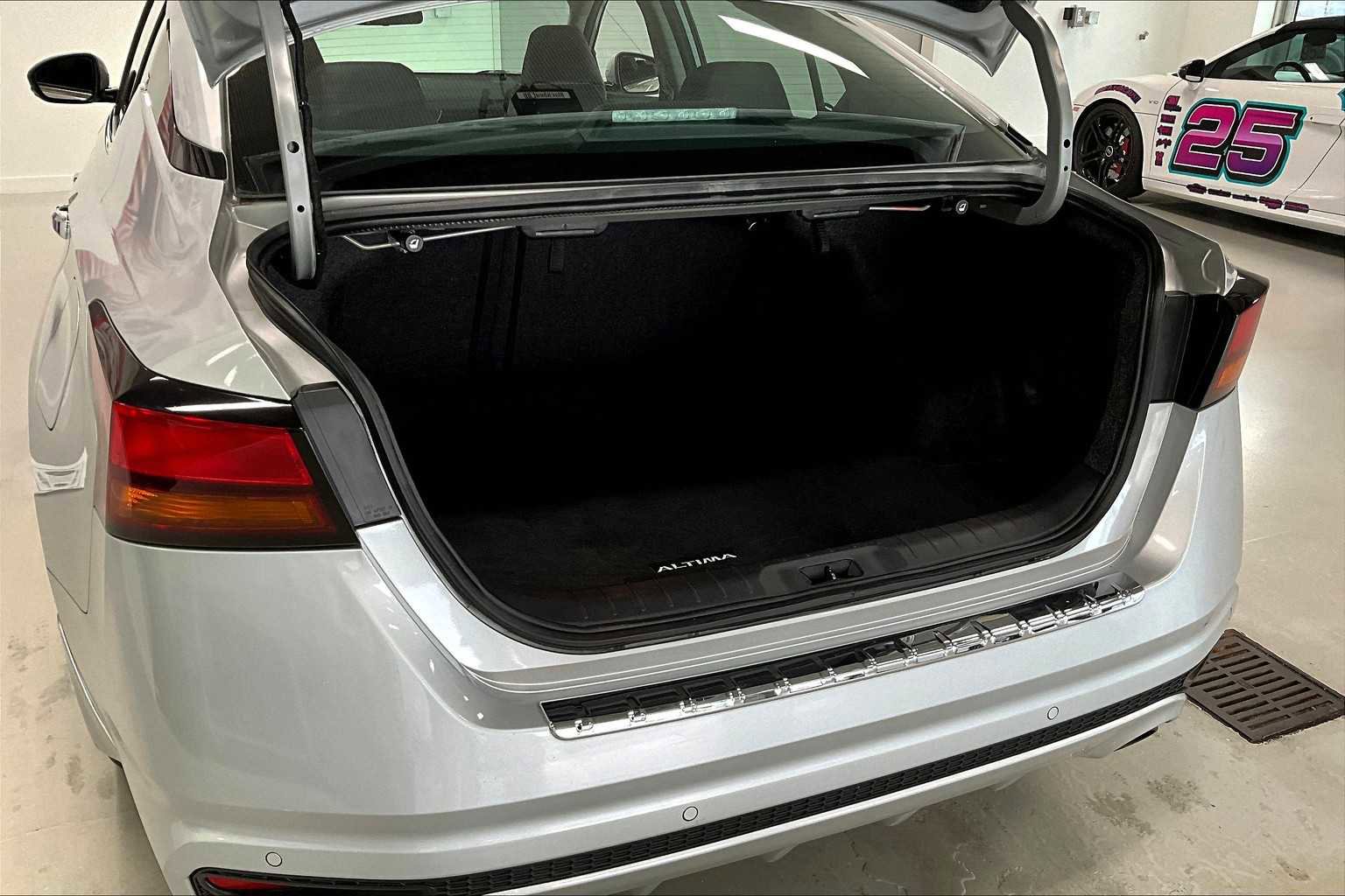 Used 2022 Nissan Altima 2.5 SL image 17