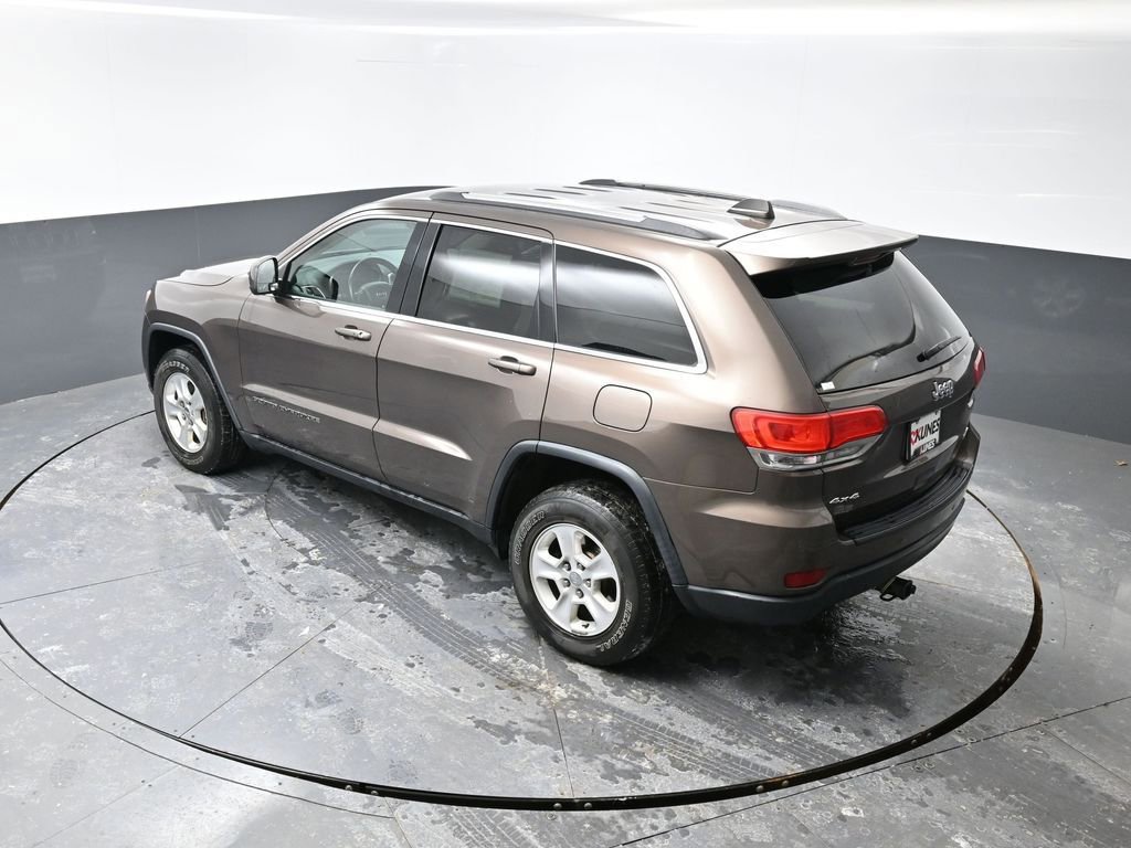 Used 2017 Jeep Grand Cherokee Laredo w/ Quick Order Package 23E image 44