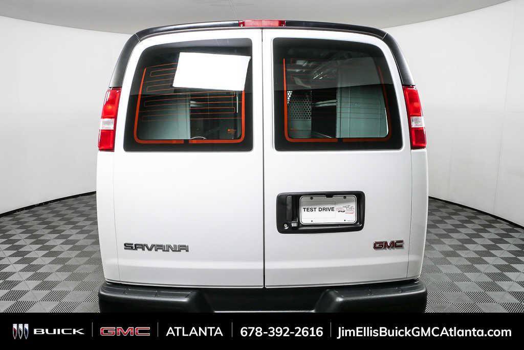 New 2025 GMC Savana 2500 w/ Driver Convenience Package RWD image 22