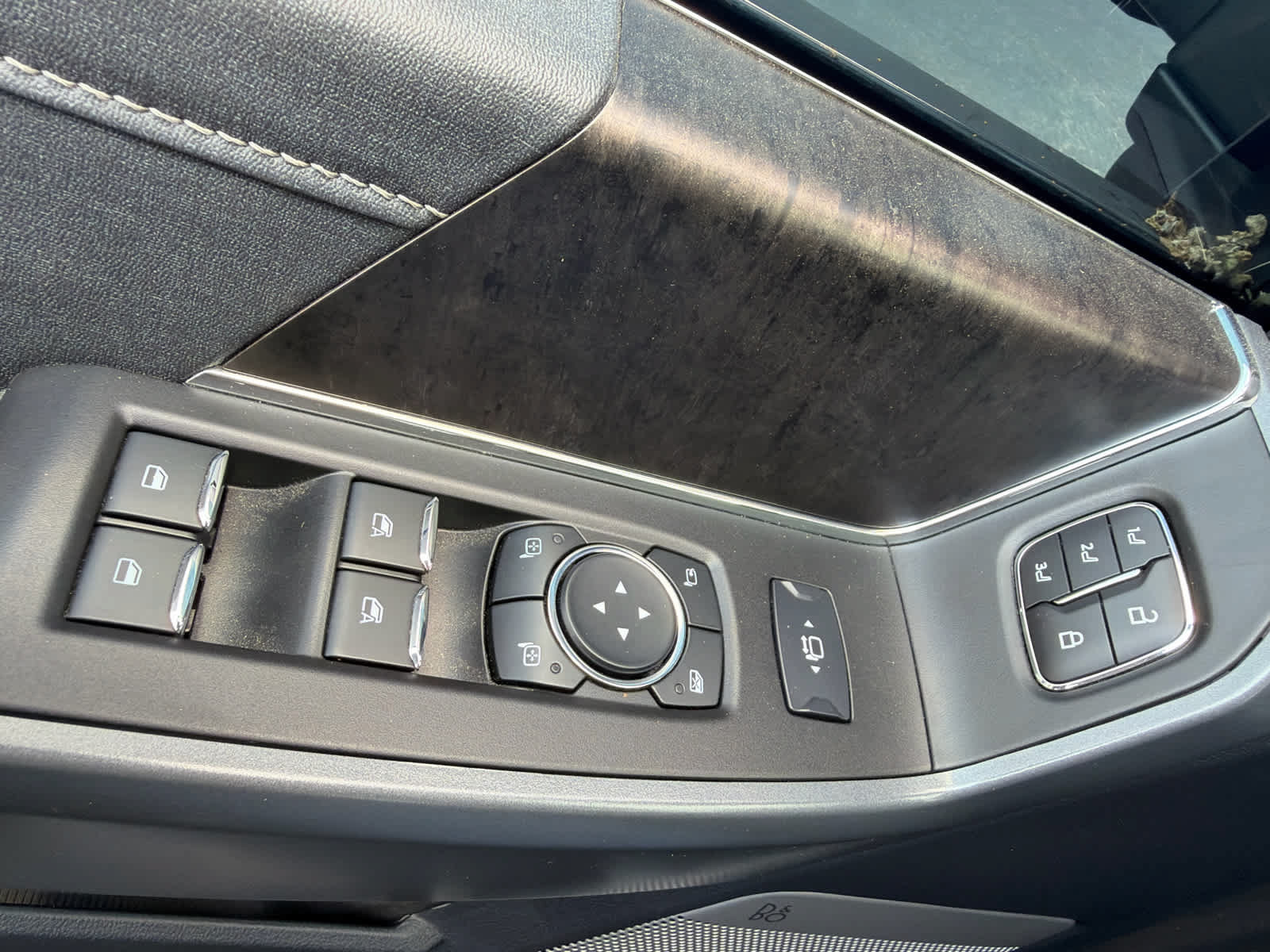Used 2023 Ford F250 Lariat AWD/4WD image 15