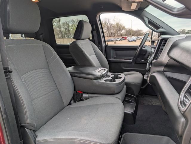 Used 2024 RAM 2500 Tradesman w/ Chrome Appearance Group image 26