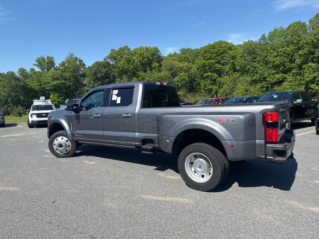 Used 2023 Ford F450 Limited w/ FX4 Off-Road Package AWD/4WD image 4