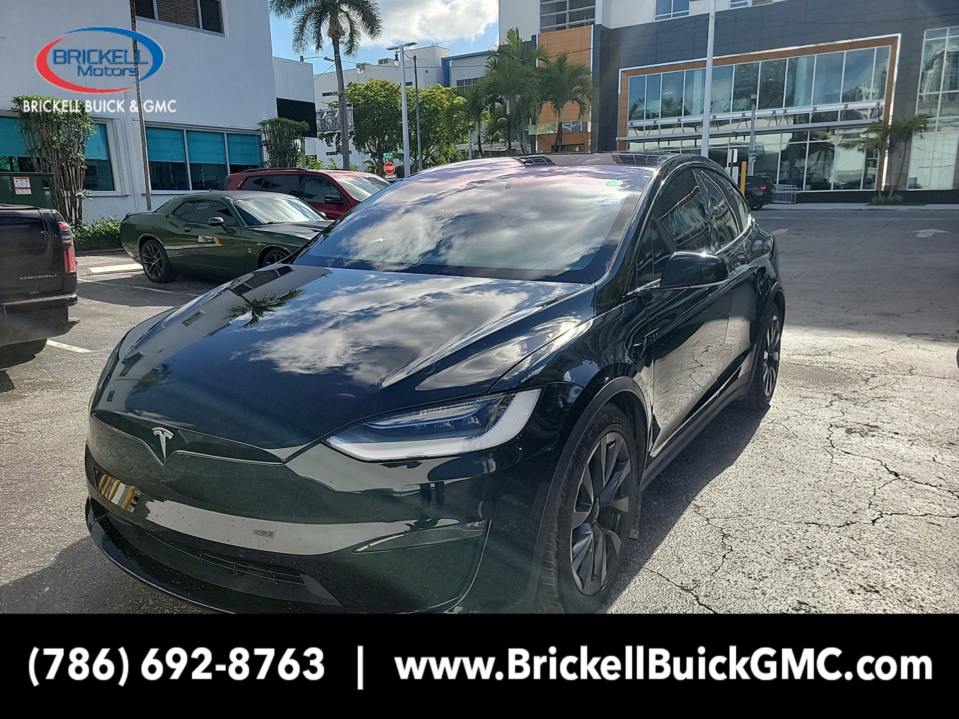 Used 2023 Tesla Model X image 1
