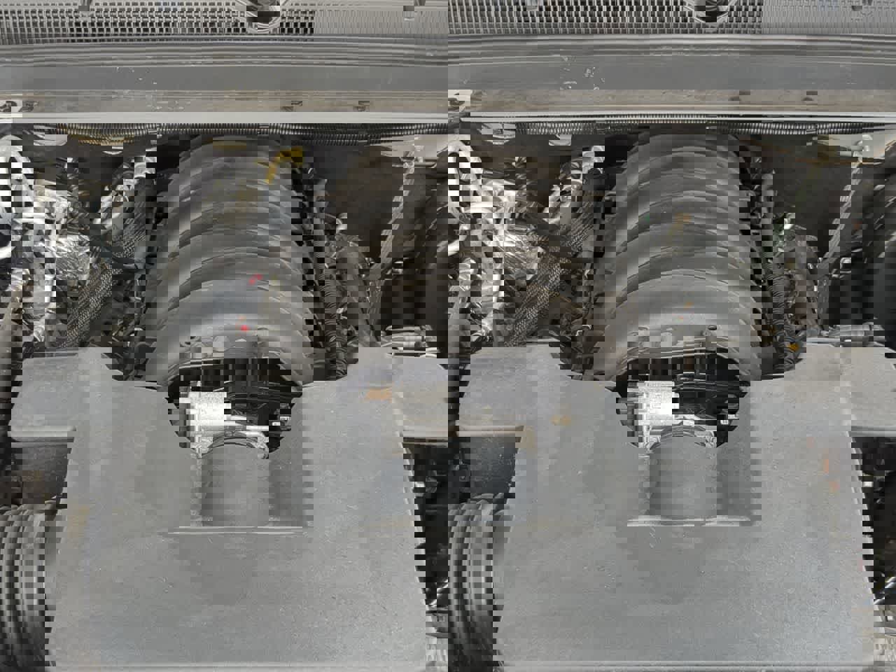 Used 2019 Chevrolet Suburban LT image 14