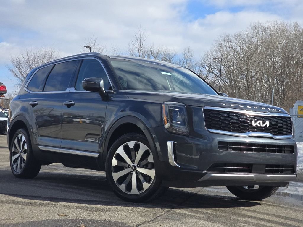 Used 2022 Kia Telluride S image 1