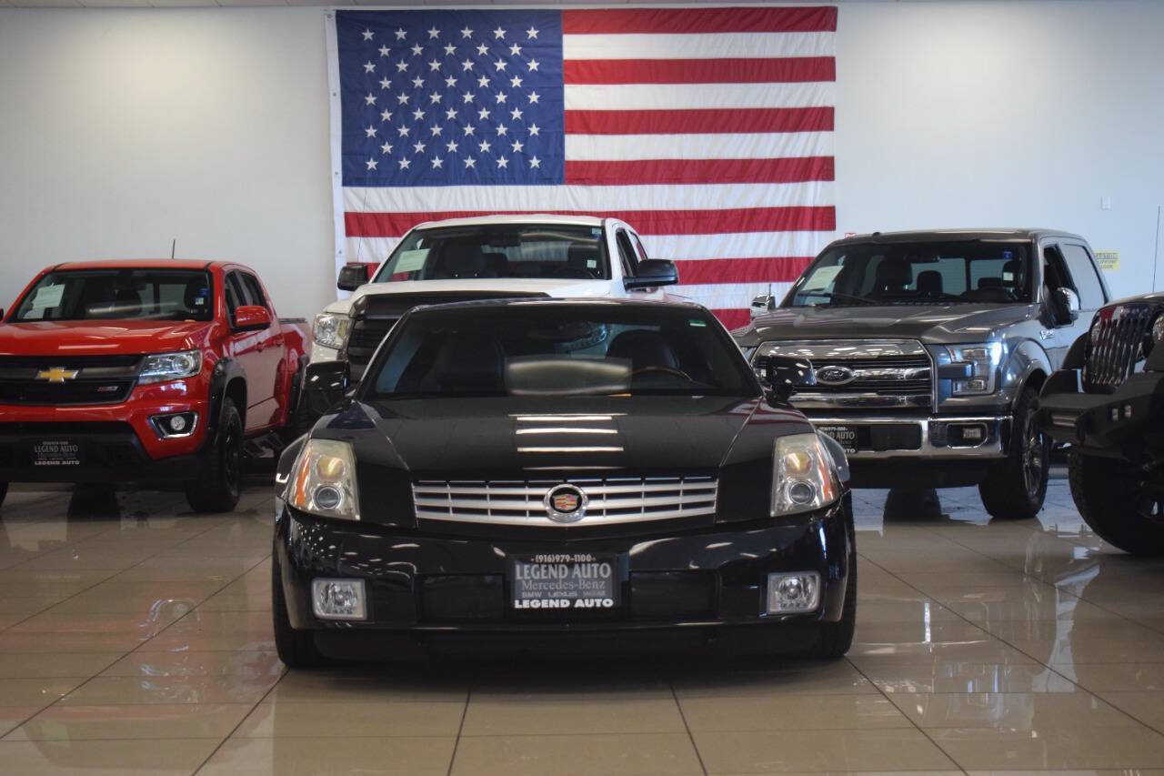 Used 2005 Cadillac XLR RWD image 13