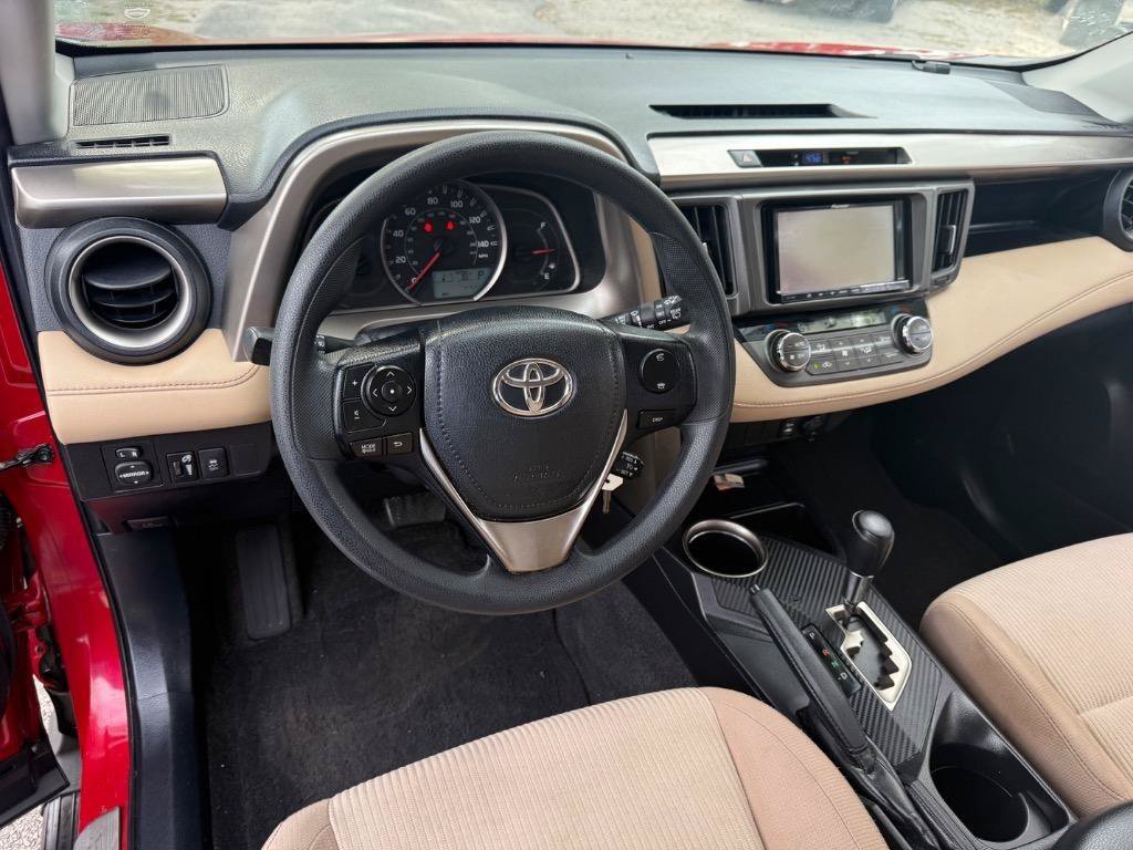 Used 2013 Toyota RAV4 XLE FWD image 24