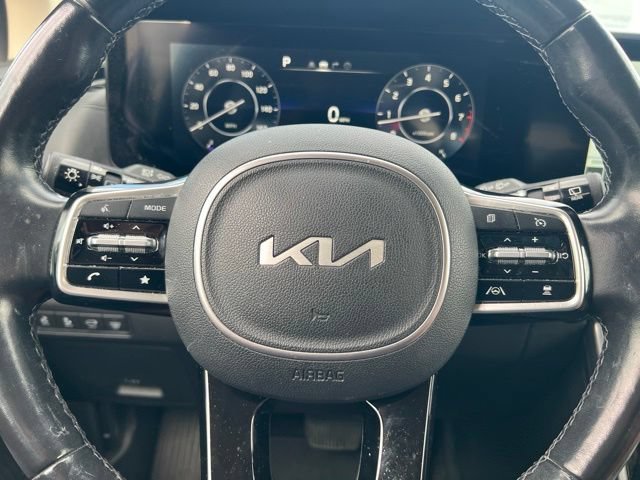 Used 2022 Kia Carnival SX Prestige FWD image 24