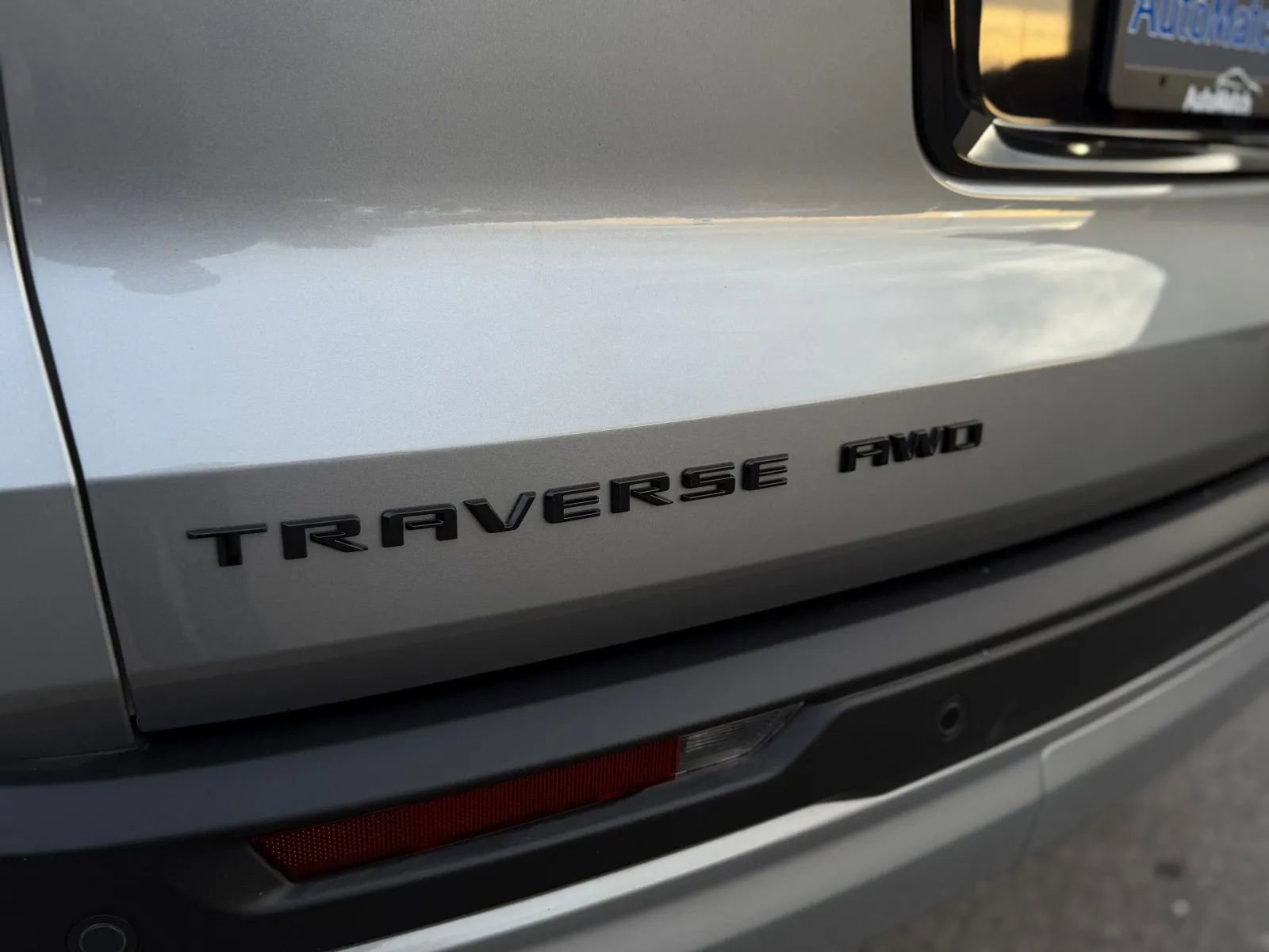 Used 2024 Chevrolet Traverse Z71 w/ LPO, Cargo Package image 45