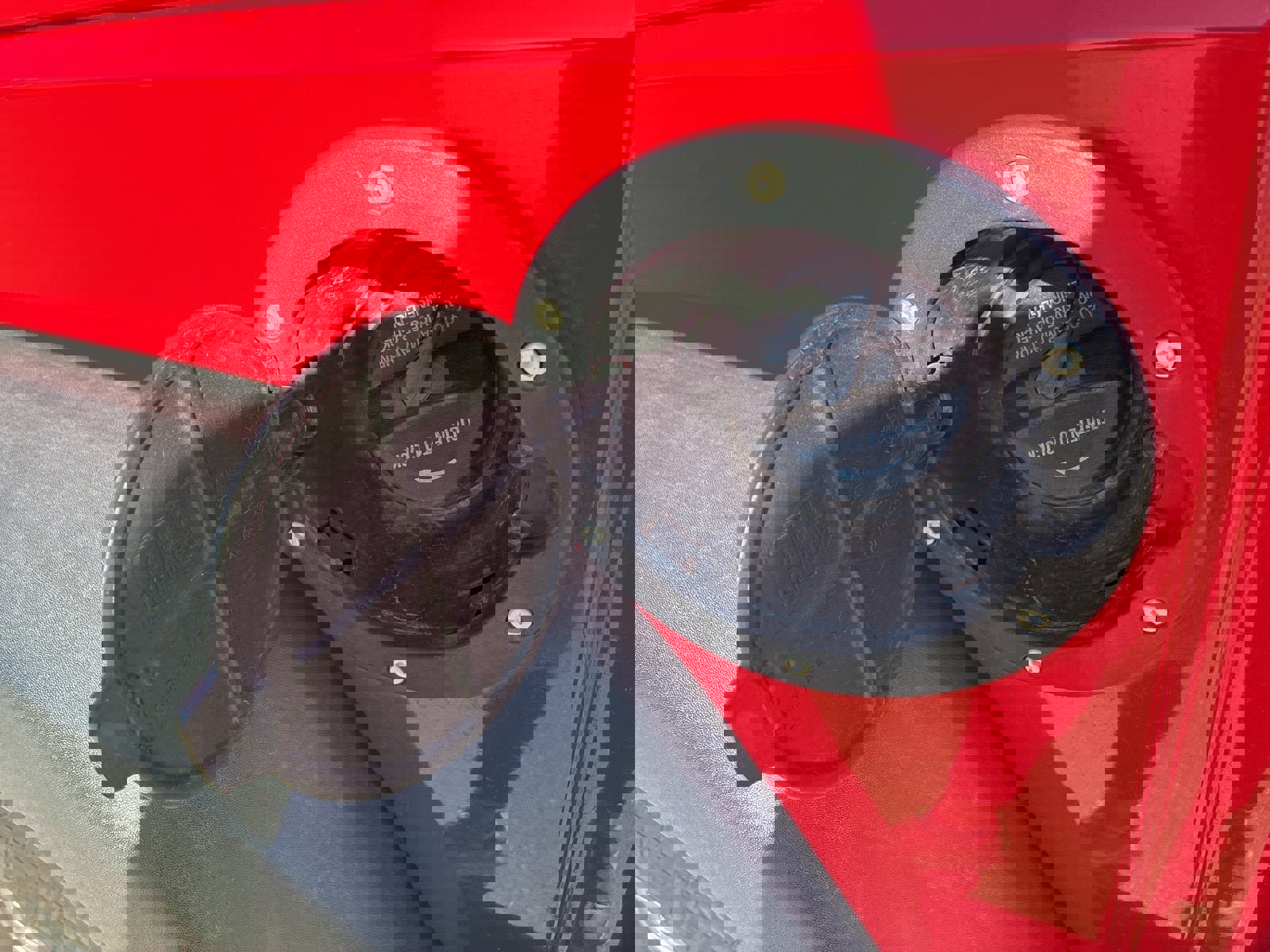 Used 2018 Jeep Wrangler Unlimited Rubicon w/ Connectivity Group image 13