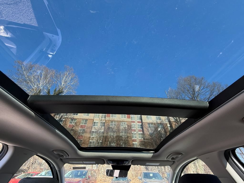 New 2026 Kia Sportage SX AWD/4WD image 24
