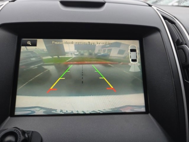 Used 2015 Ford Edge SEL w/ Equipment Group 201A image 17