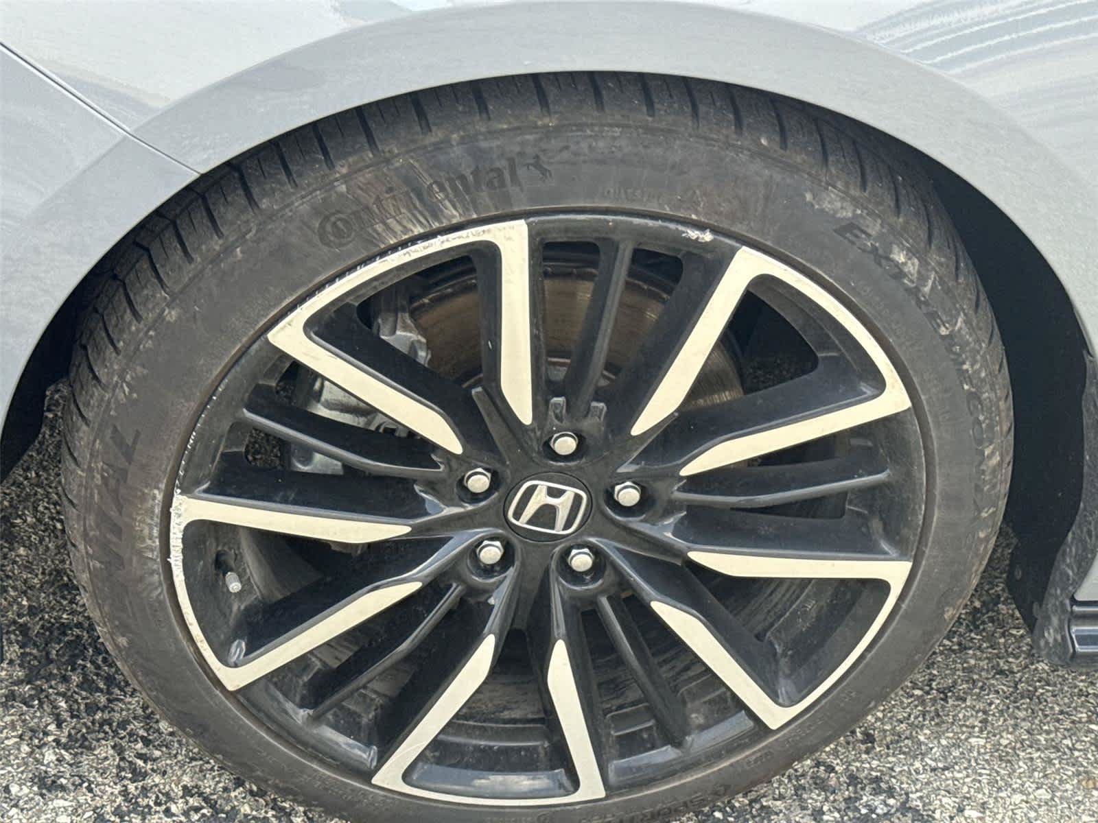 Used 2023 Honda Accord Touring image 10