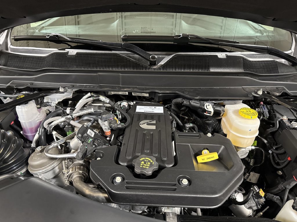 New 2027 RAM 3500 Tradesman AWD/4WD image 25