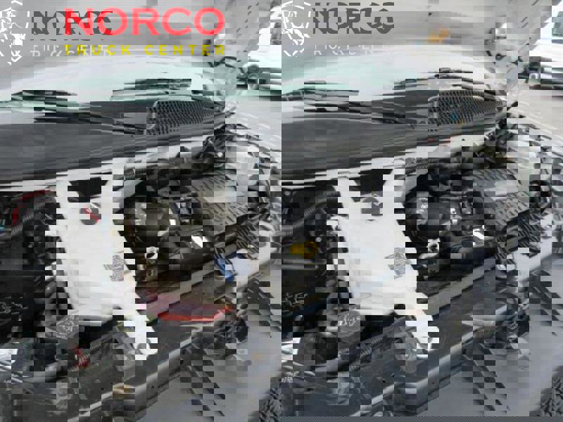 Used 2017 Chevrolet Express 2500 Extended image 16