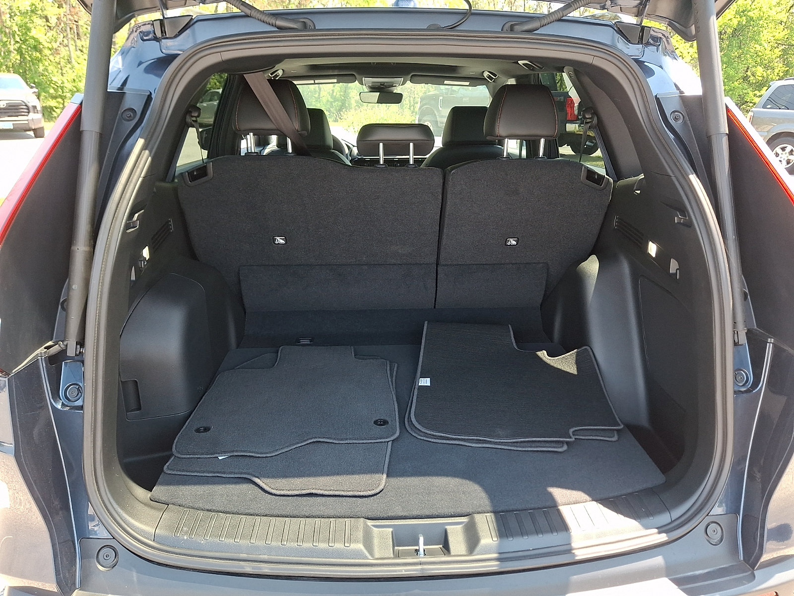Certified 2025 Honda CR-V Sport Touring image 30