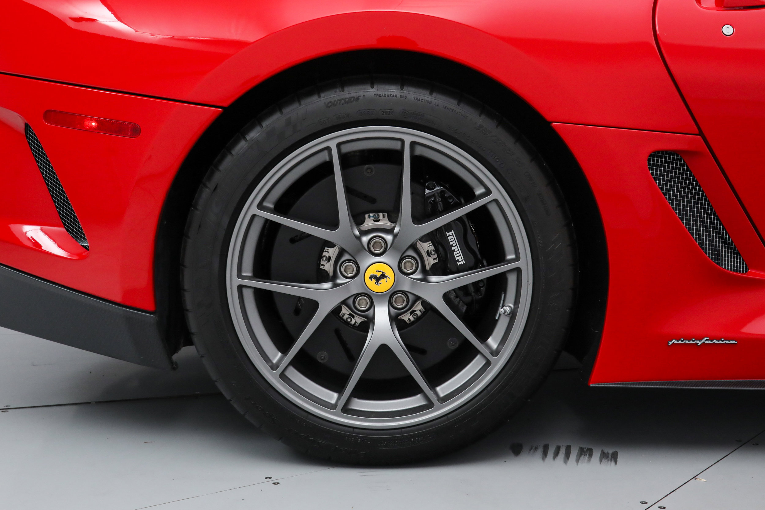 Used 2011 Ferrari 599 GTO RWD image 40