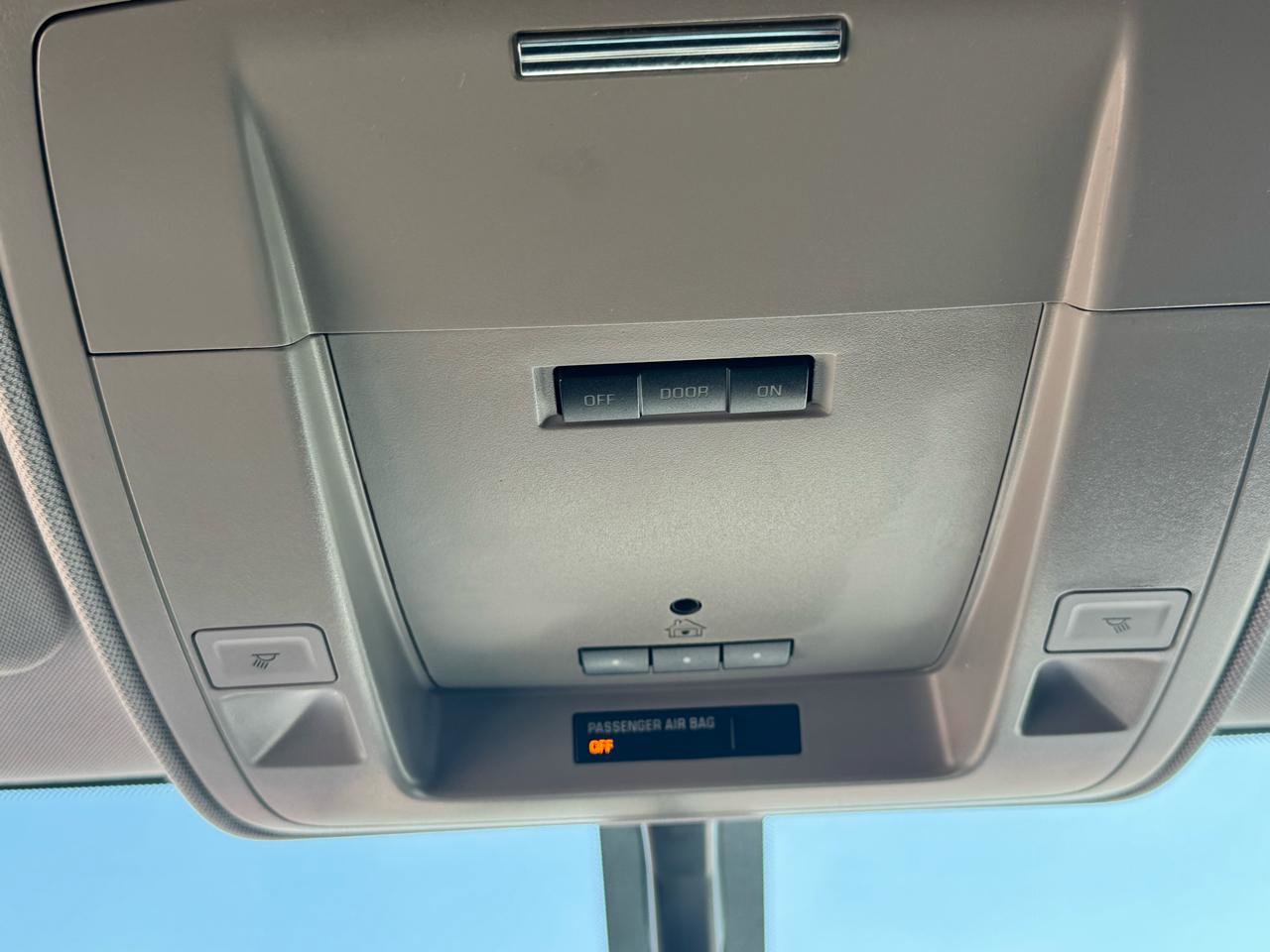 Used 2014 GMC Sierra 1500 SLE w/ SLE Value Package AWD/4WD image 26