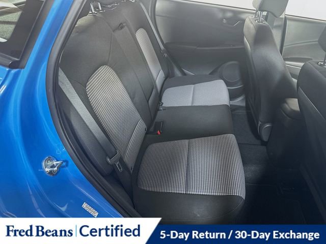 Certified 2022 Hyundai Kona SE w/ Cargo Package image 14