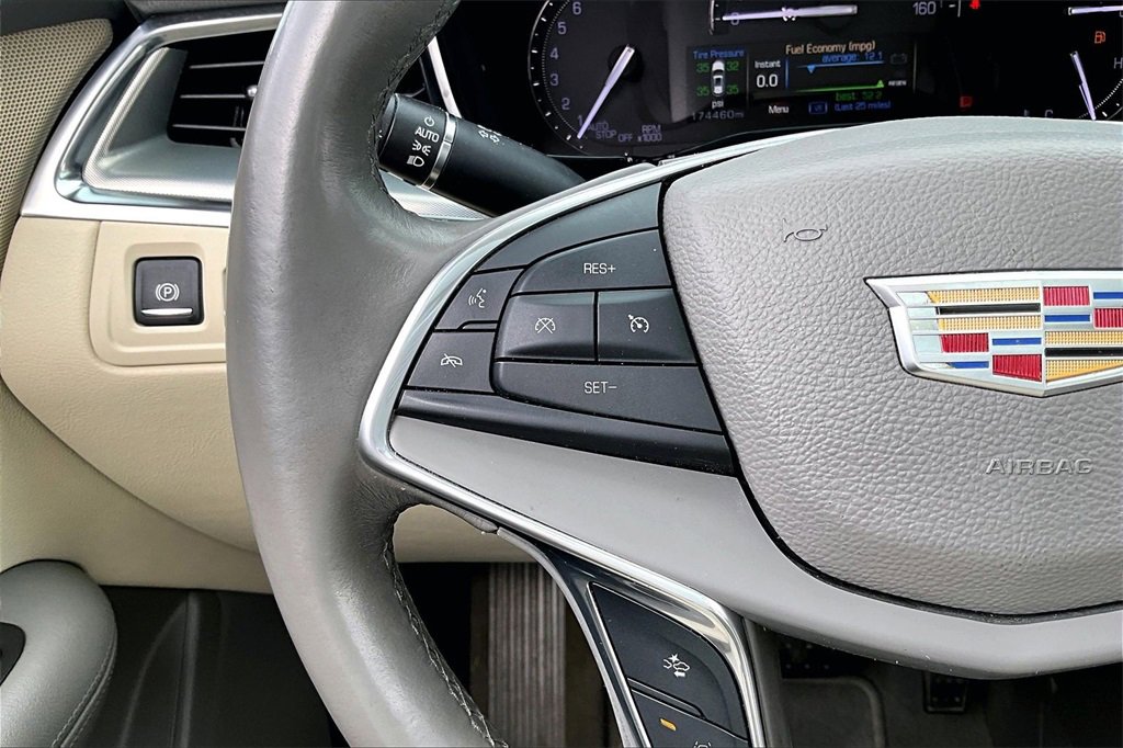 Used 2017 Cadillac XT5 Premium Luxury image 20
