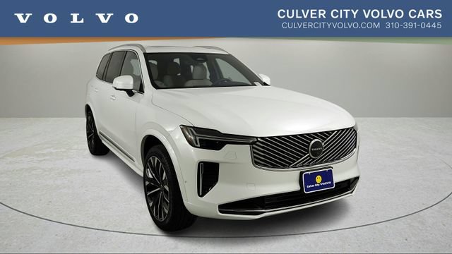 New 2026 Volvo XC90 T8 Plus w/ Protection Package Premier