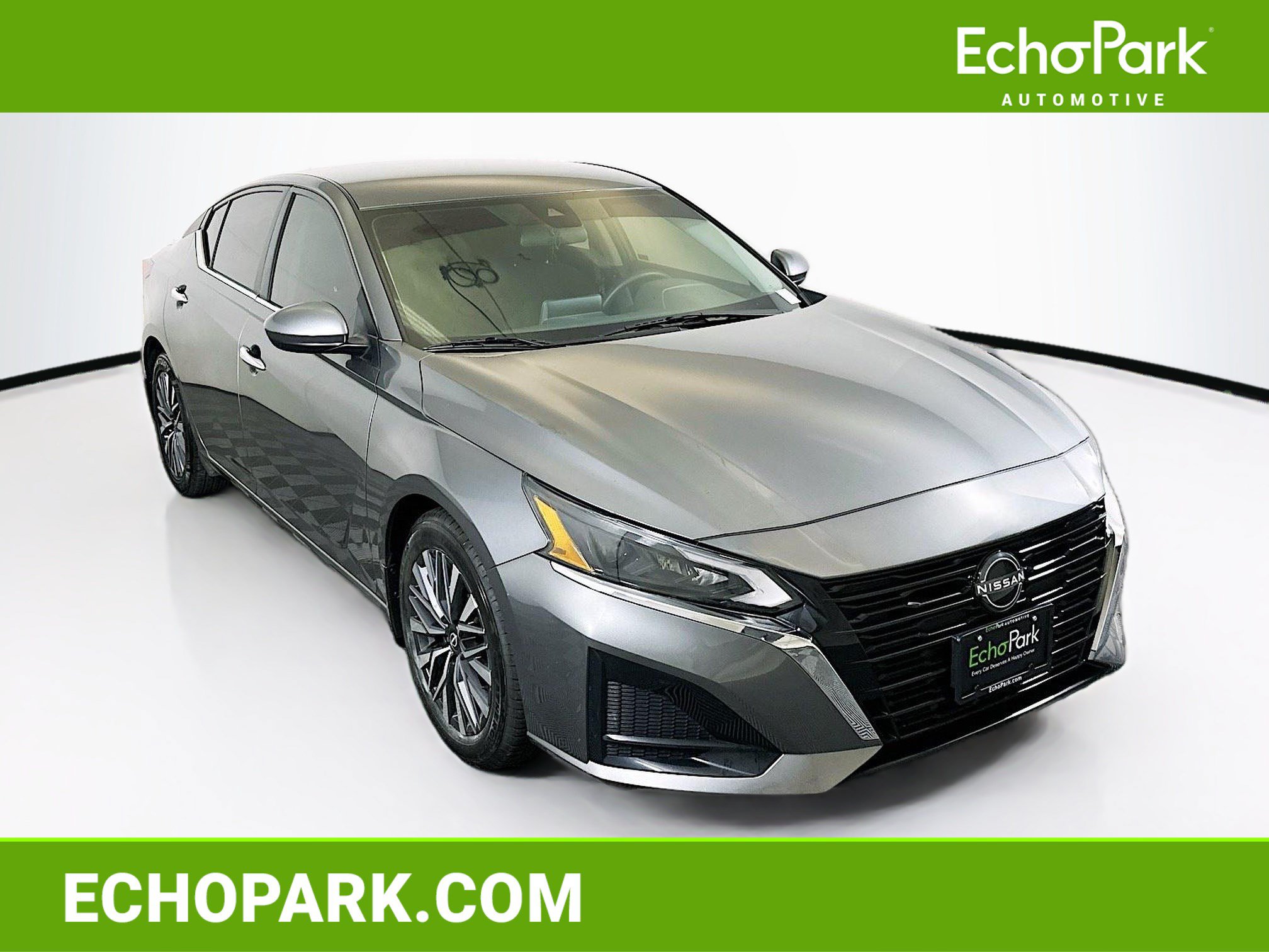 Used 2023 Nissan Altima 2.5 SV FWD image 1