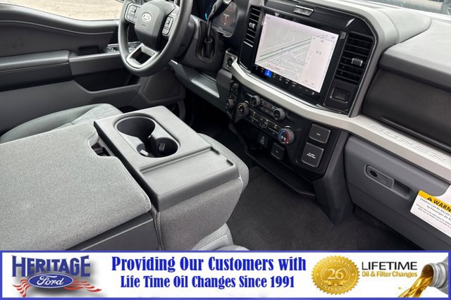 New 2026 Ford F250 XLT w/ XLT Premium Package AWD/4WD image 15