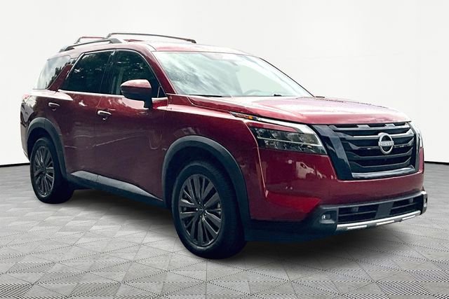 Used 2023 Nissan Pathfinder SL w/ SL Premium Package