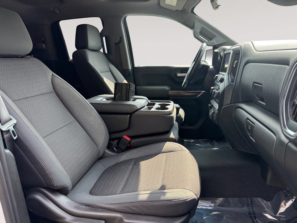 Used 2019 Chevrolet Silverado 1500 RST AWD/4WD image 15