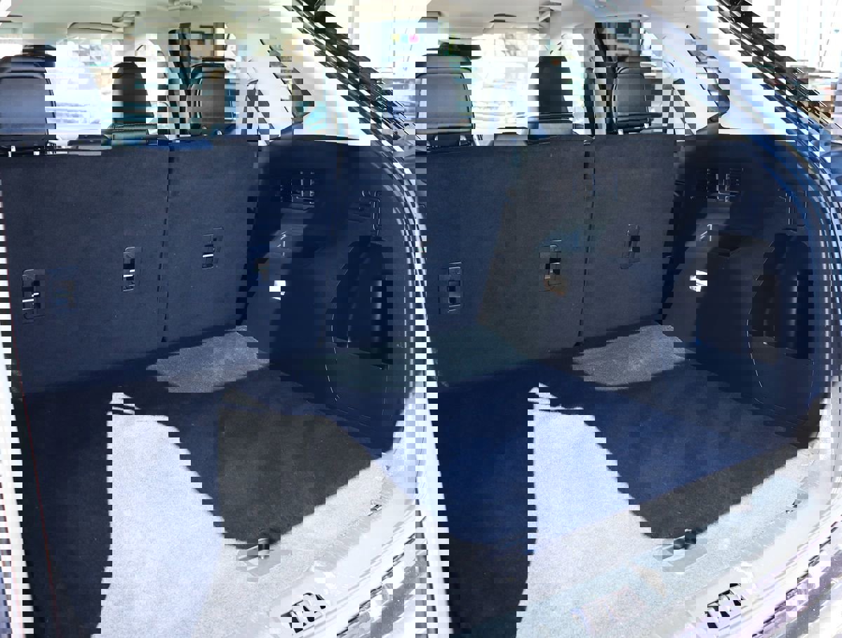 Used 2024 Ford Edge SEL image 24