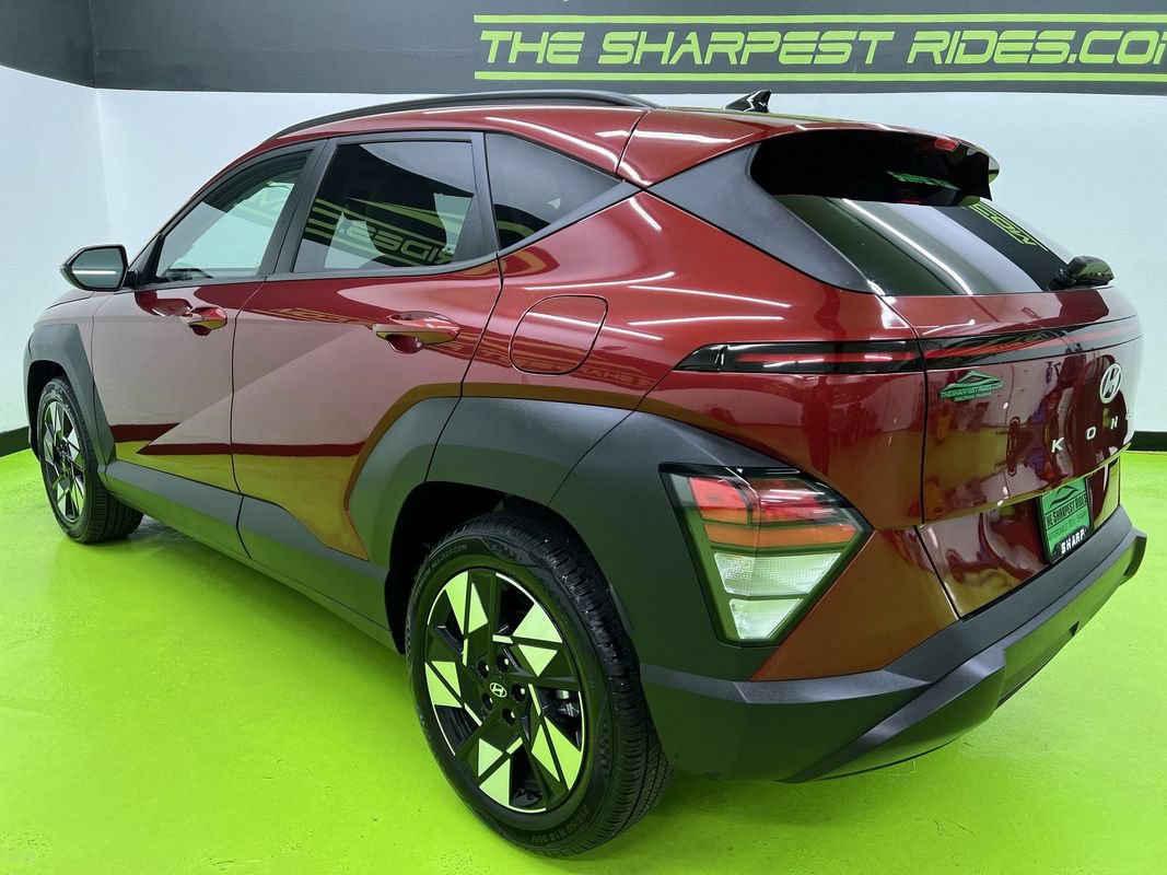 Used 2025 Hyundai Kona SEL FWD image 7