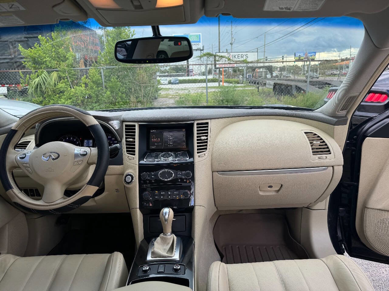 Used 2014 INFINITI QX70 Base 4dr SUV (3.7L V6) image 20