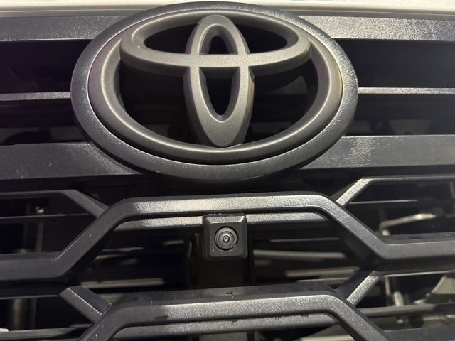 Used 2024 Toyota Tundra Limited image 8