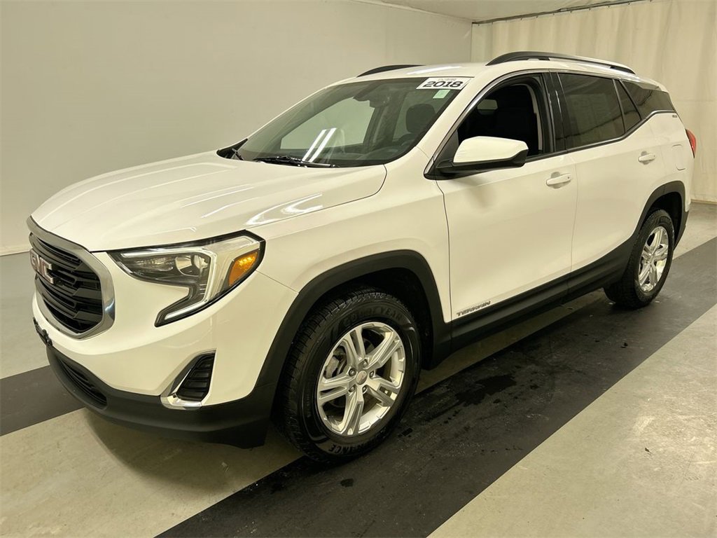 Used 2018 GMC Terrain SLE w/ Driver Convenience Package image 5
