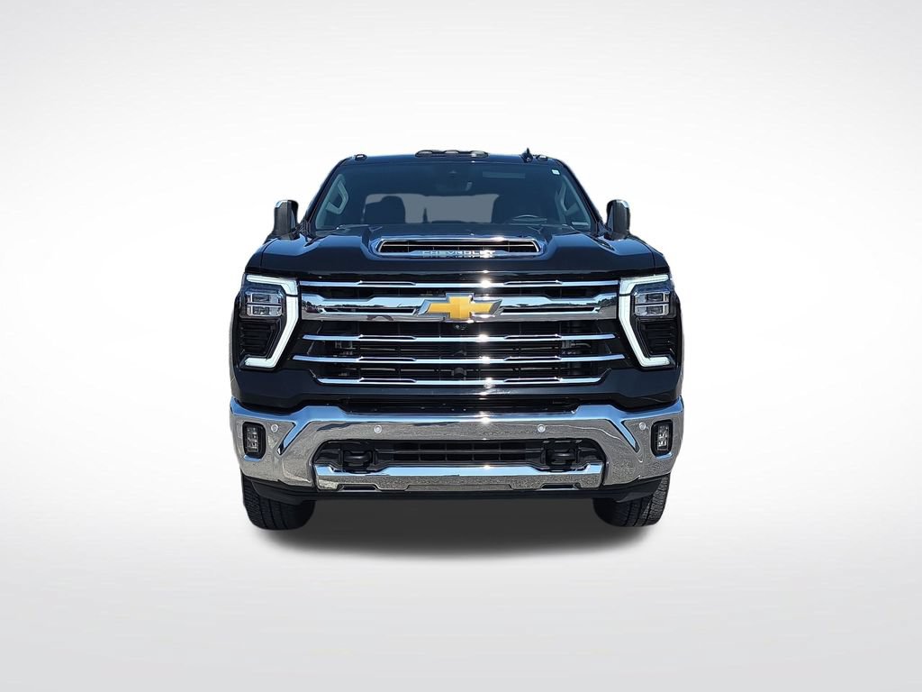 Used 2024 Chevrolet Silverado 2500 LTZ w/ LTZ Plus Package AWD/4WD image 10