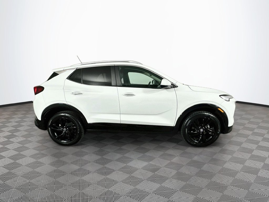 Used 2024 Buick Encore GX Sport Touring AWD/4WD image 12