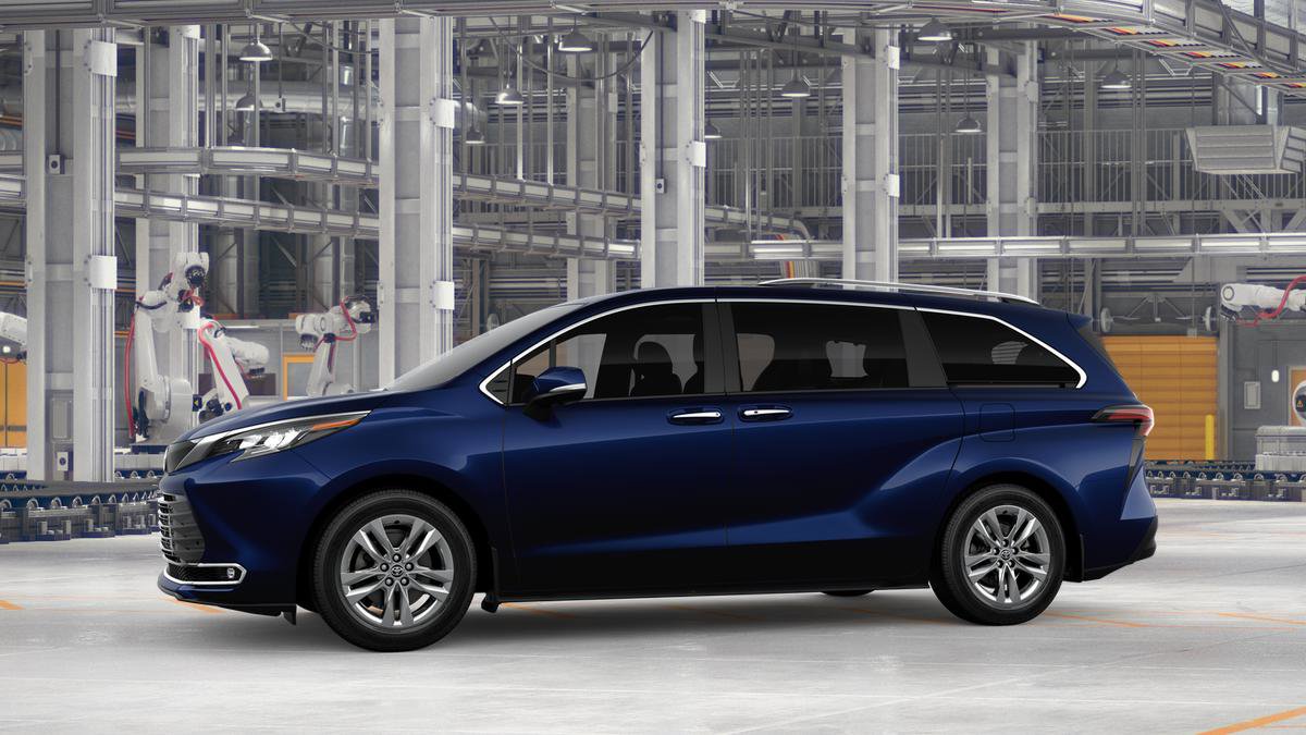 New 2026 Toyota Sienna Limited FWD image 3