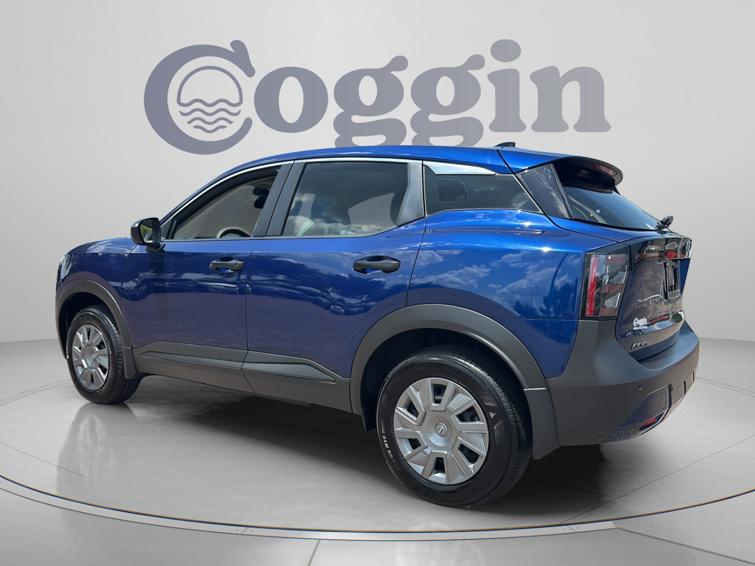 Used 2026 Nissan Kicks S FWD image 3